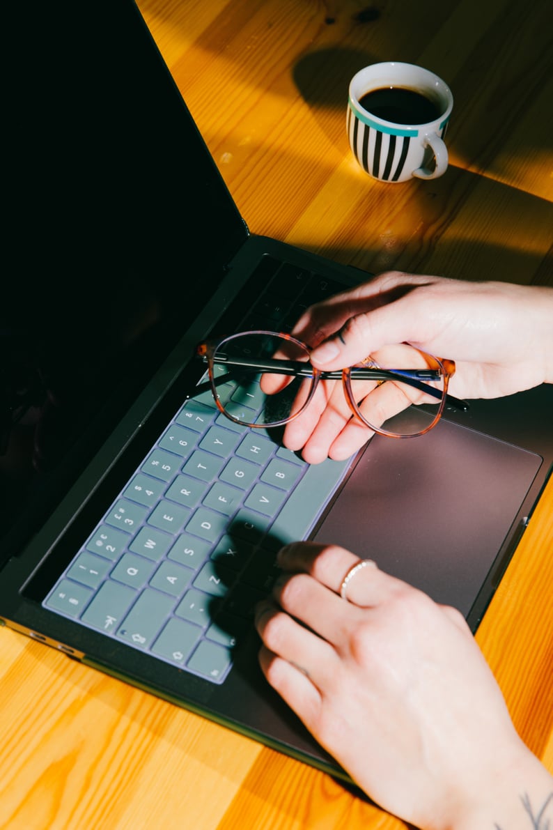 Flash People Portraits Person Holding Glasses and Laptop